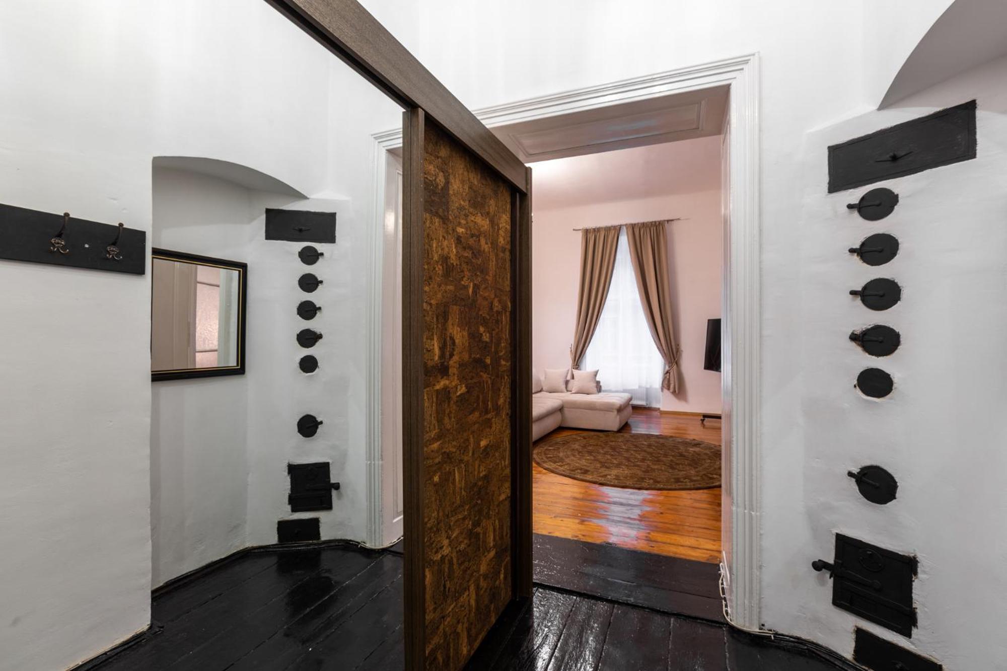 St Andrew'S Apartments シビウ エクステリア 写真