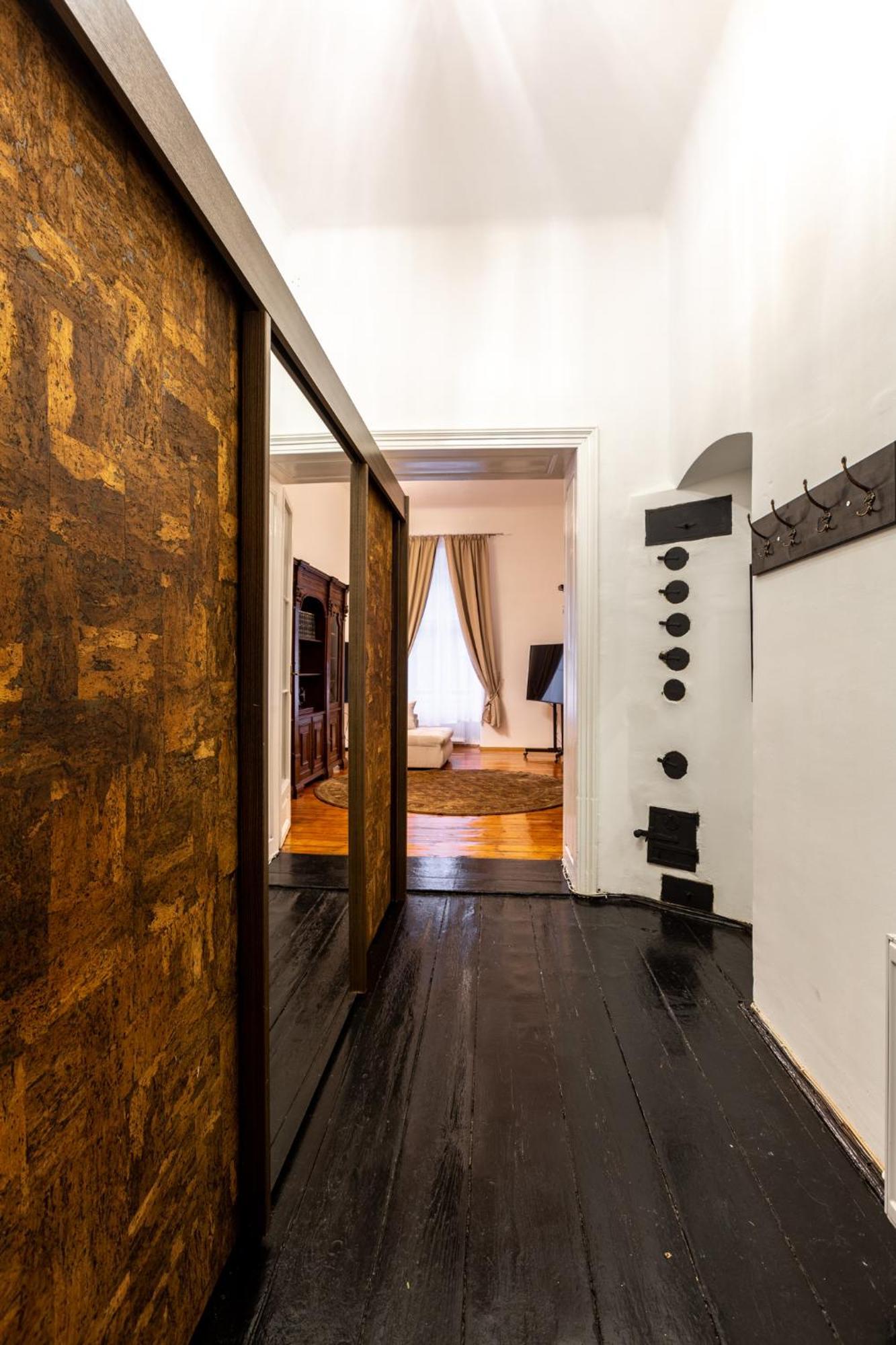 St Andrew'S Apartments シビウ エクステリア 写真